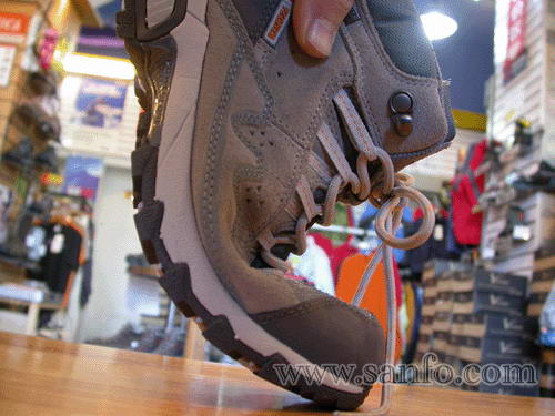 从户外鞋底的花纹看用途[图]