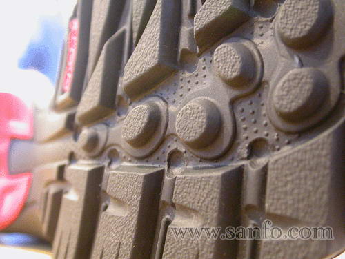 从户外鞋底的花纹看用途[图]