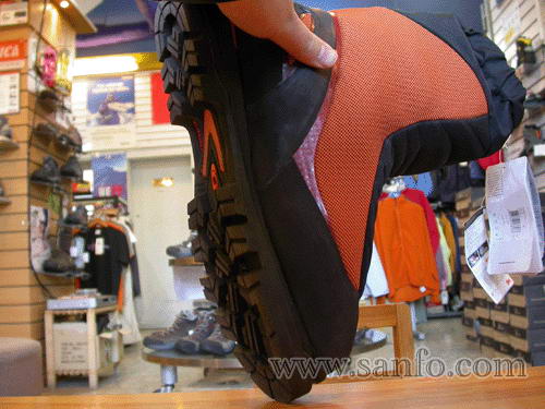 从户外鞋底的花纹看用途[图]