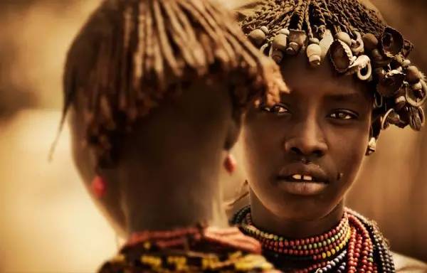 2015年最让人感动的20个旅行瞬间 你记住了几个？