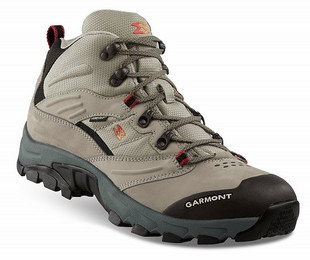 户外驴：该怎样选择合适的登山鞋？