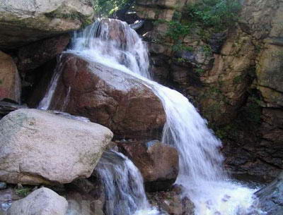 平泉辽河源风景区风景图