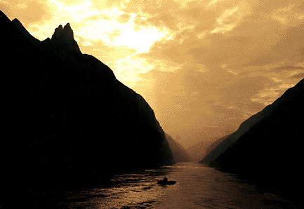 西陵峡快乐谷风景图